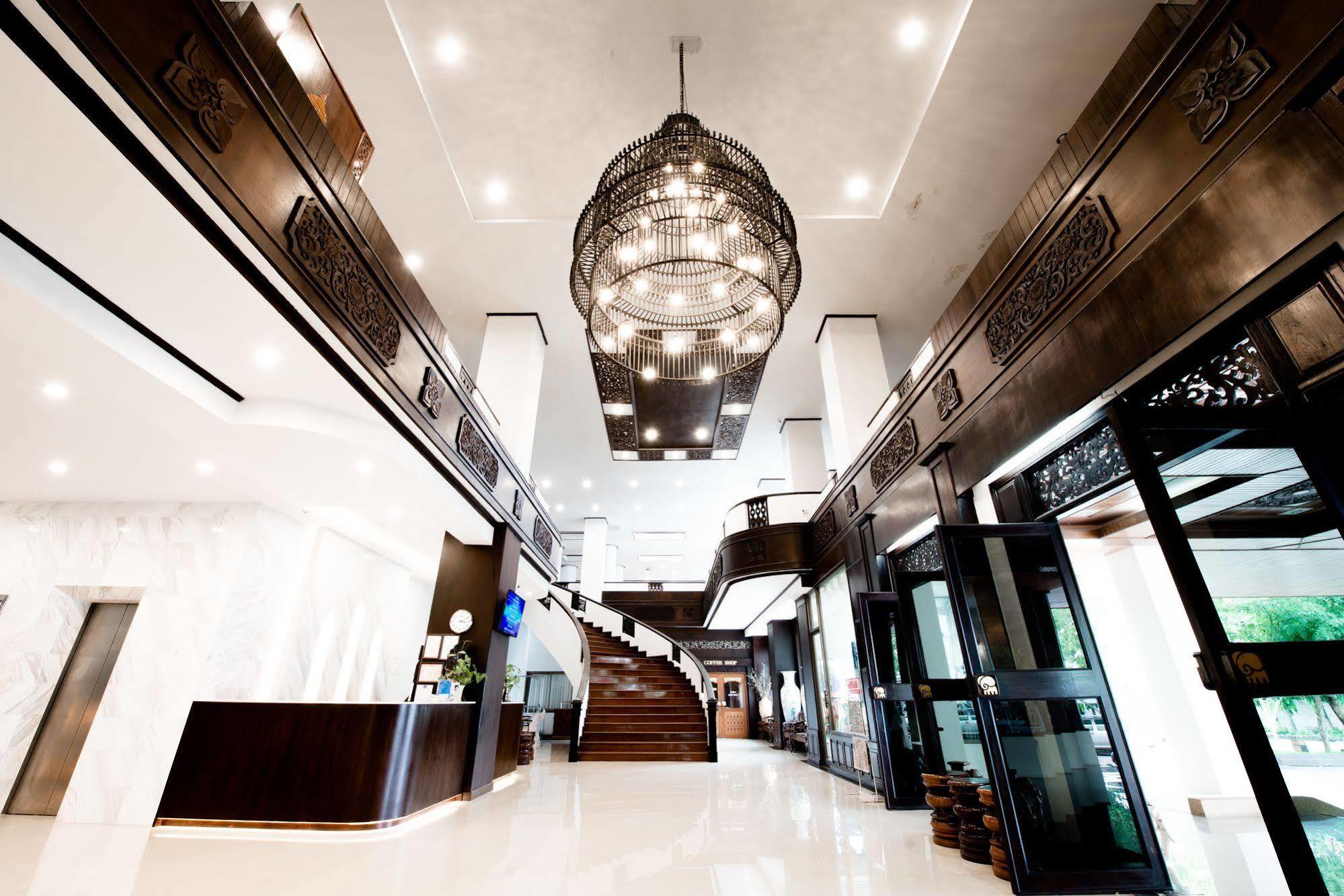 Phrae Nakara Hotel Zewnętrze zdjęcie